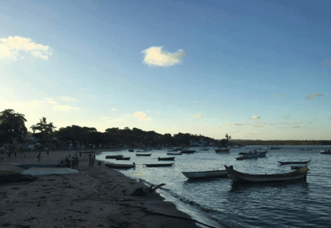 Along the main boardwalk in Itacaré