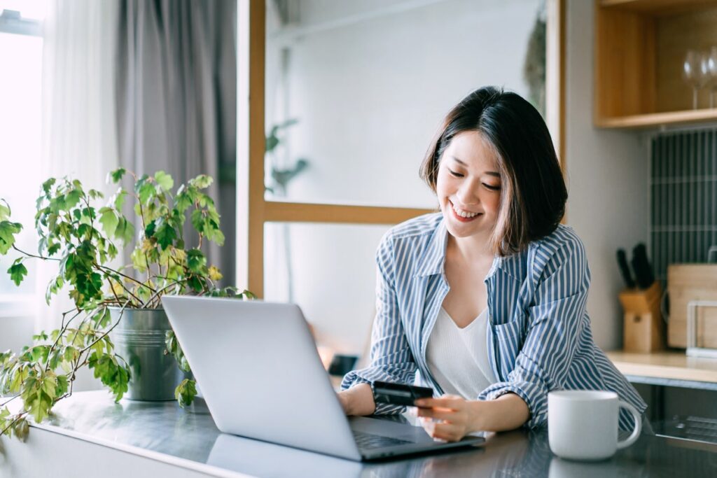 Earning and Redeeming Membership Rewards Points